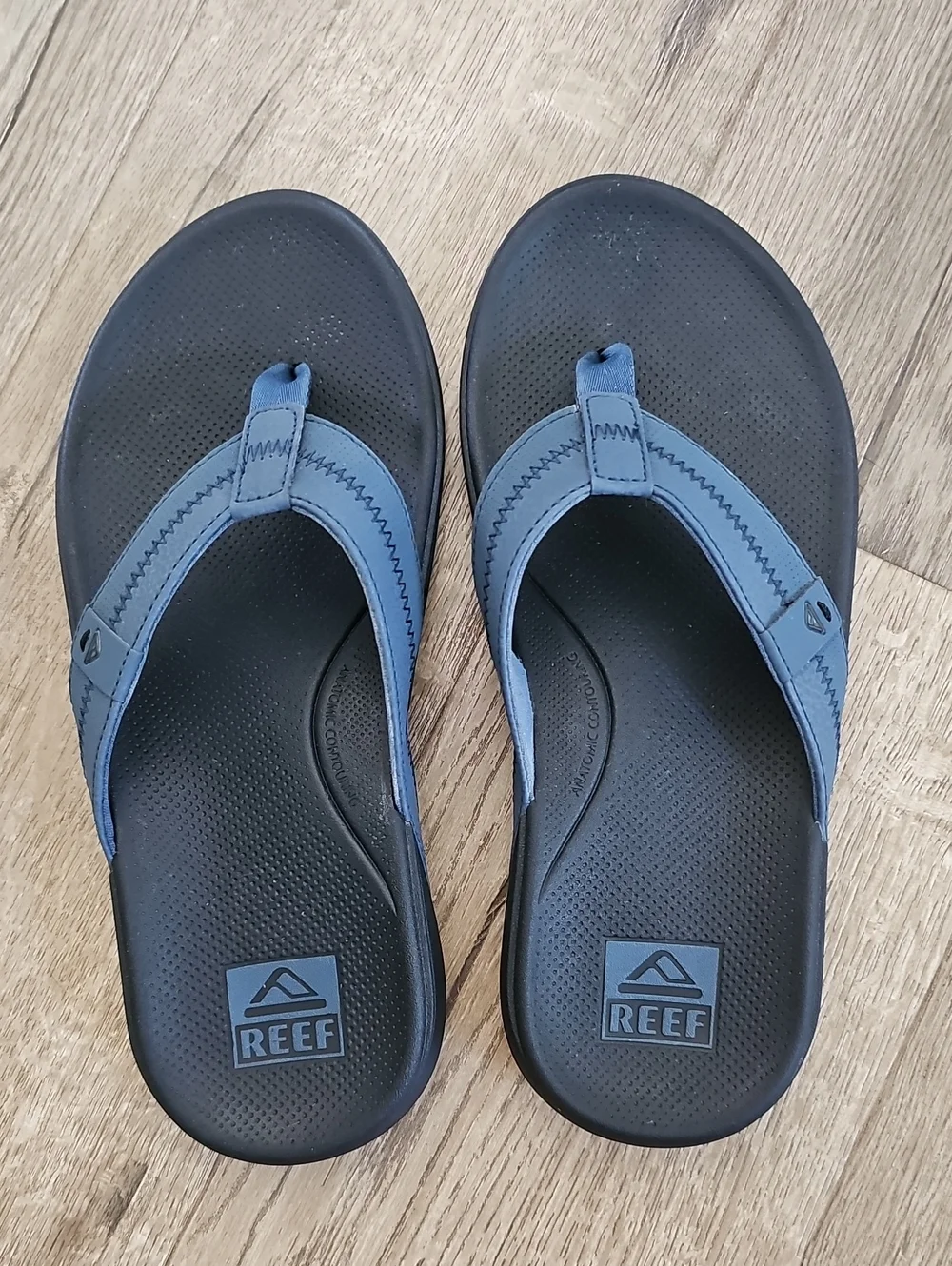 Men's REEF Flip Flops Dark Blue Cushion Phantom 2.0 sz 8 US
